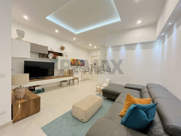 appartamento in vendita a Napoli in zona Capodimonte / Colli Aminei