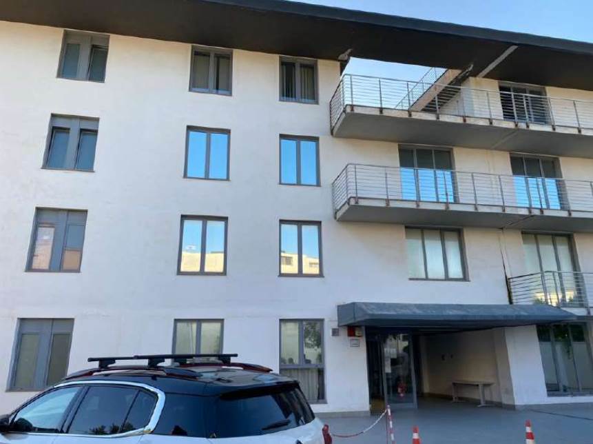 ufficio in vendita a Napoli in zona San Giovanni a Teduccio