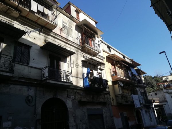 appartamento in vendita a Napoli in zona Stella