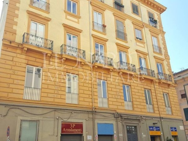 appartamento in vendita a Napoli in zona Stella