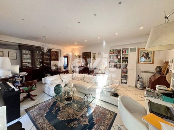 appartamento in vendita a Napoli in zona Vomero