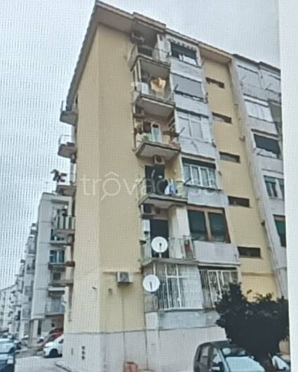 appartamento in vendita a Napoli in zona Pendino / San Giuseppe