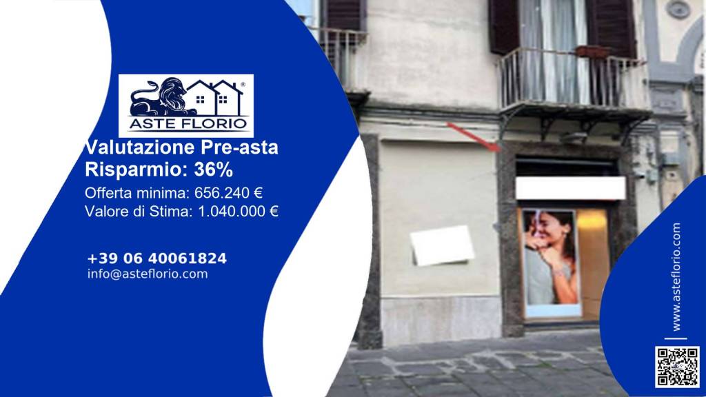 negozio in vendita a Napoli in zona Chiaia
