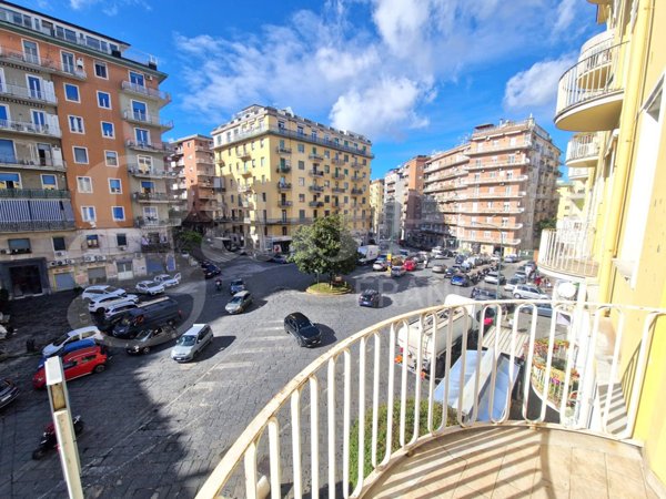appartamento in vendita a Napoli in zona Vomero