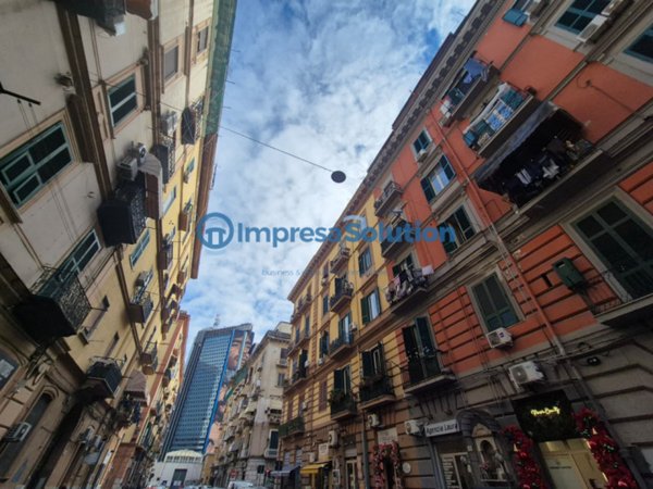negozio in vendita a Napoli
