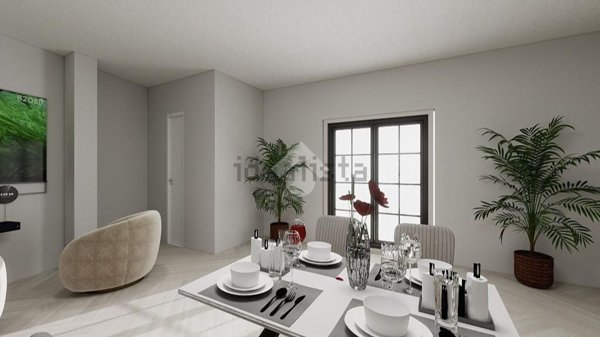 appartamento in vendita a Napoli in zona San Carlo all'Arena