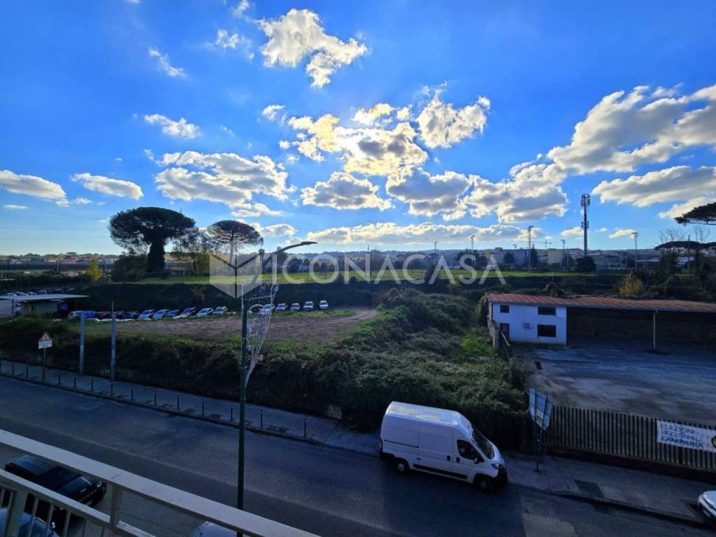 appartamento in vendita a Napoli in zona Piscinola