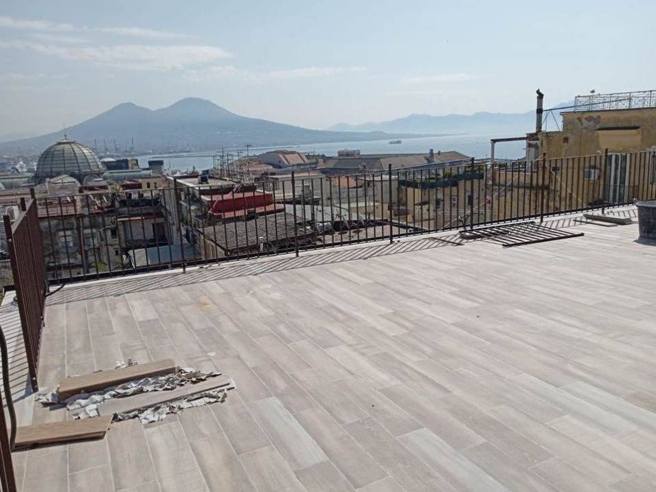appartamento in vendita a Napoli in zona Arenella