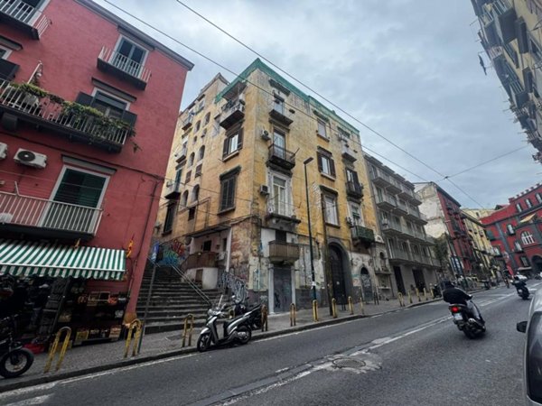 appartamento in vendita a Napoli
