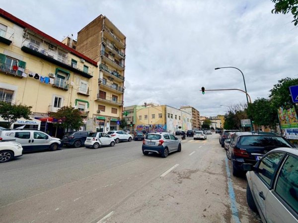 appartamento in vendita a Napoli in zona Fuorigrotta