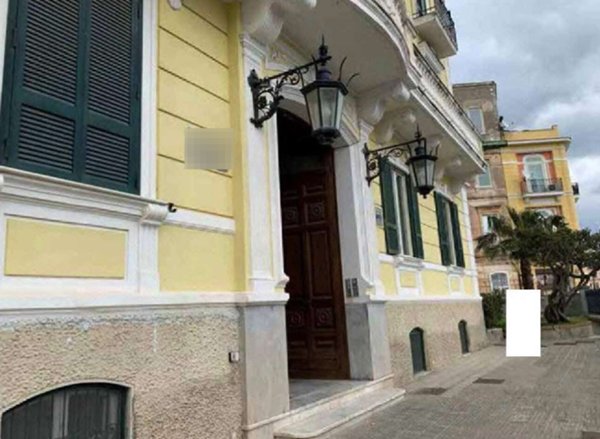 appartamento in vendita a Napoli