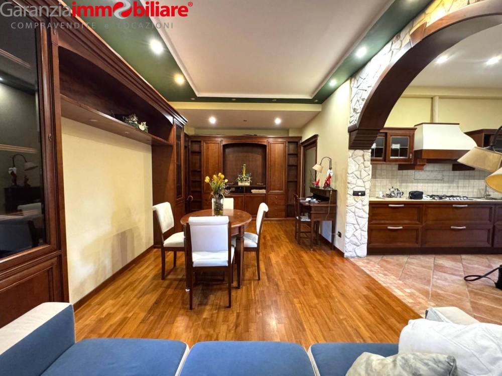 appartamento in vendita a Napoli in zona Capodichino