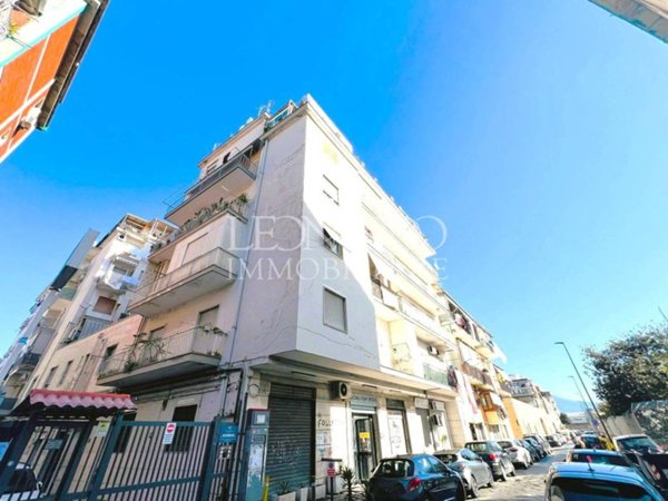 appartamento in vendita a Napoli in zona Mercato