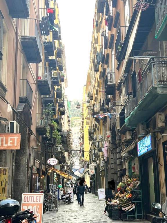 appartamento in vendita a Napoli