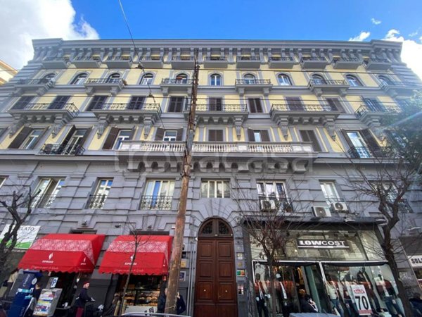 appartamento in vendita a Napoli in zona Pendino / San Giuseppe