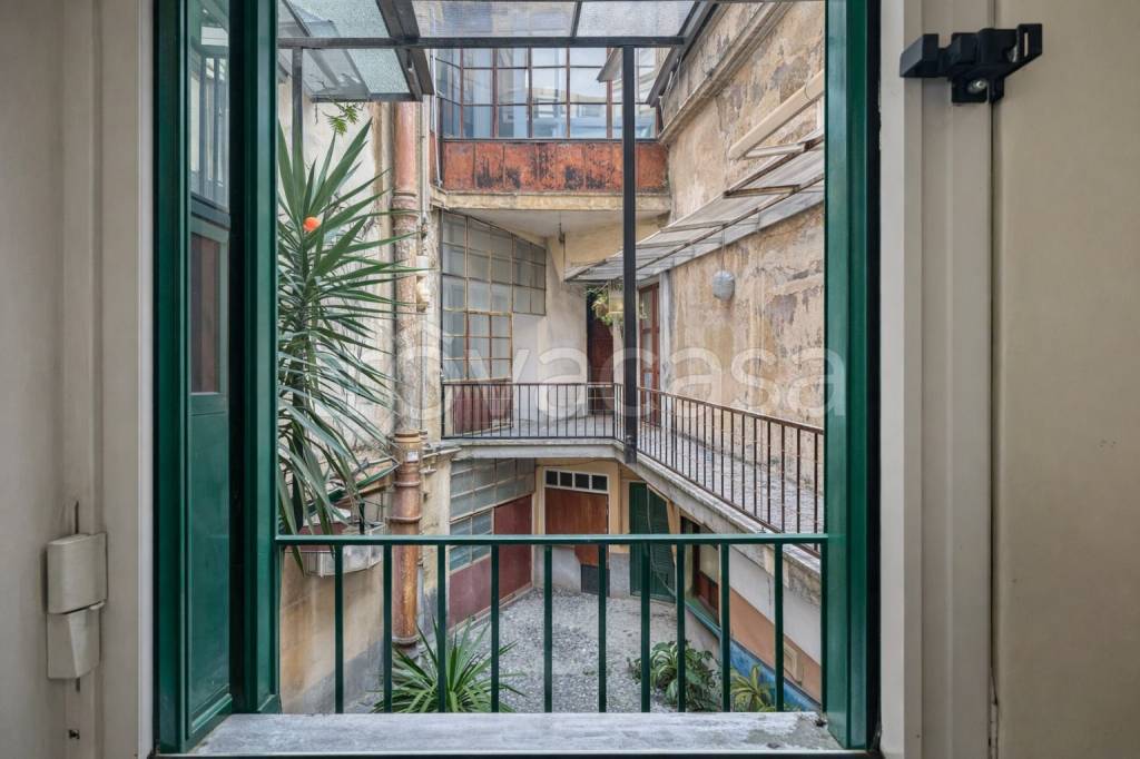 appartamento in vendita a Napoli in zona Arenella