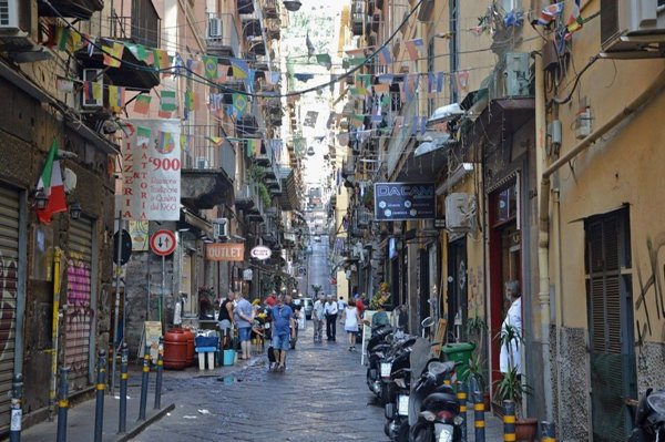 appartamento in vendita a Napoli