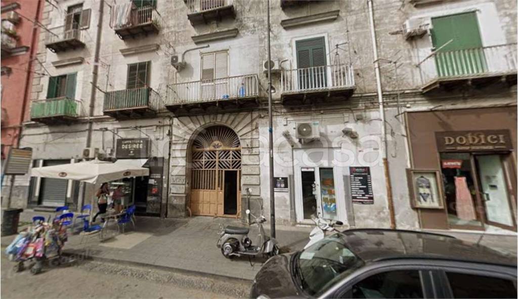 appartamento in vendita a Napoli in zona Secondigliano