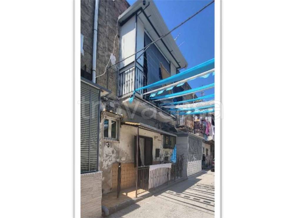 appartamento in vendita a Napoli in zona San Giovanni a Teduccio