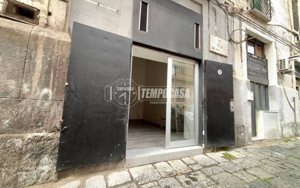 negozio in vendita a Napoli