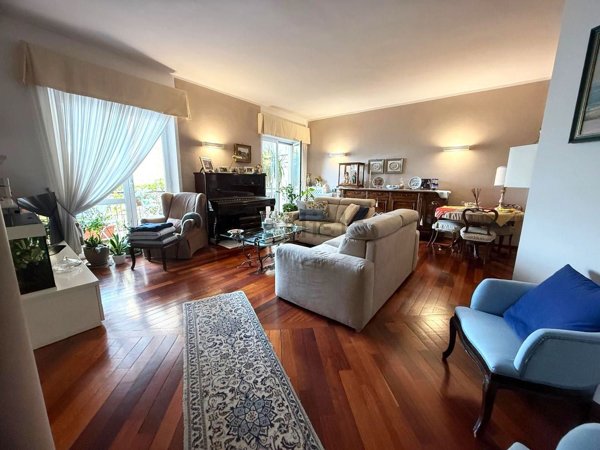 appartamento in vendita a Napoli in zona Camaldoli