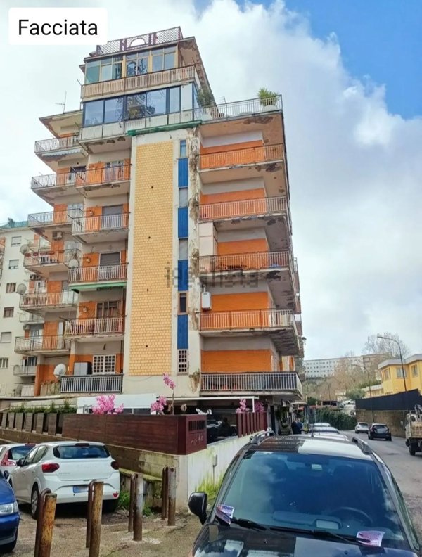 appartamento in vendita a Napoli