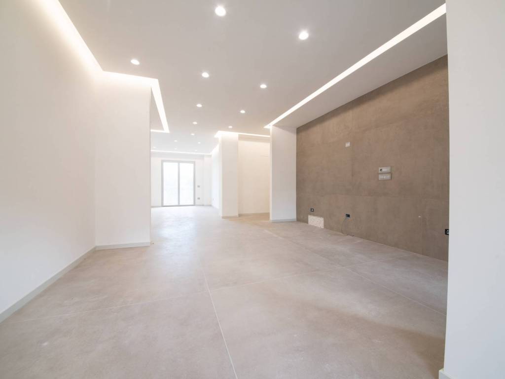 appartamento in vendita a Napoli in zona Capodimonte / Colli Aminei