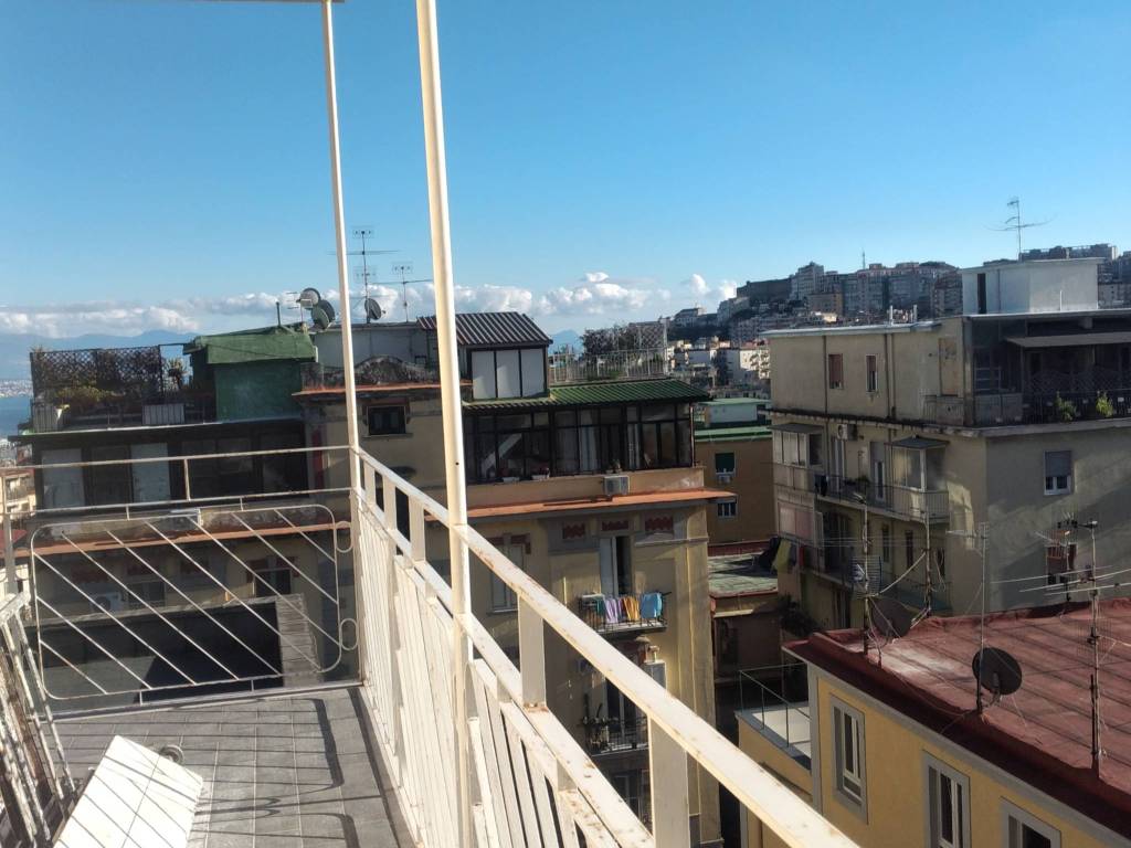 appartamento in vendita a Napoli in zona Arenella
