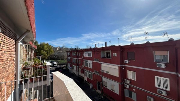 appartamento in vendita a Napoli in zona Soccavo