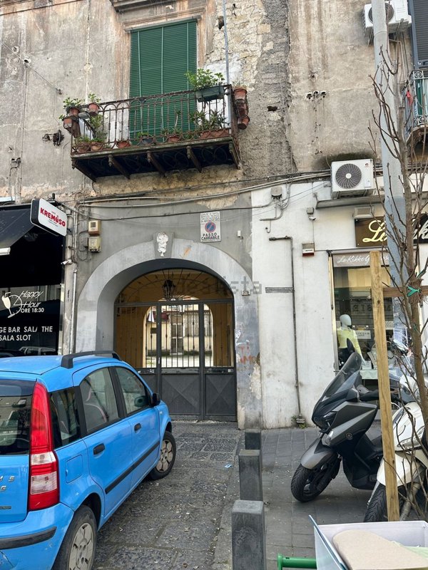 appartamento in vendita a Napoli in zona Secondigliano