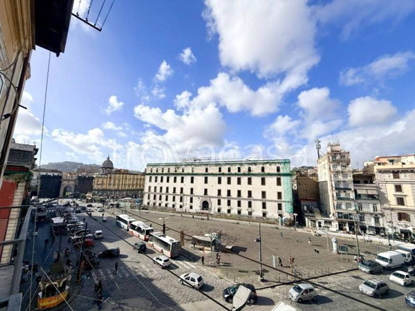 appartamento in vendita a Napoli in zona Pendino / San Giuseppe