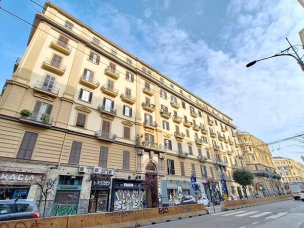 appartamento in vendita a Napoli in zona Pendino / San Giuseppe