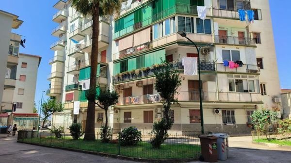 appartamento in vendita a Napoli in zona Bagnoli