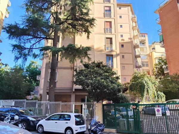 appartamento in vendita a Napoli in zona Vomero