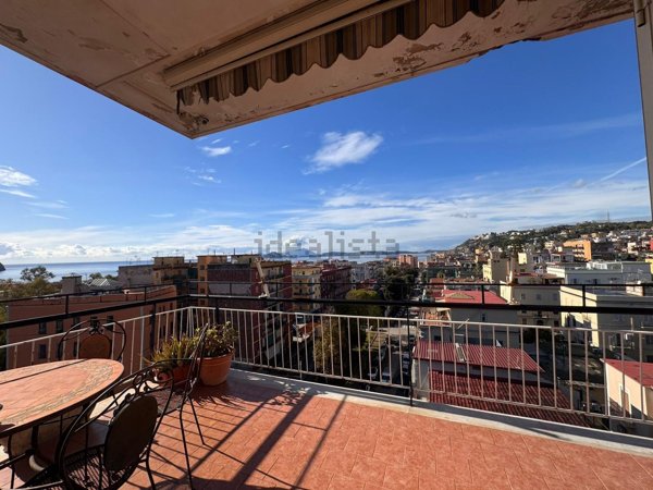 appartamento in vendita a Napoli in zona Pendino / San Giuseppe