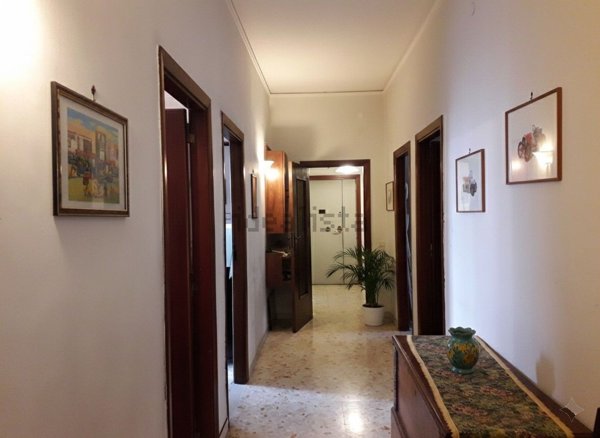 appartamento in vendita a Napoli in zona Capodimonte / Colli Aminei