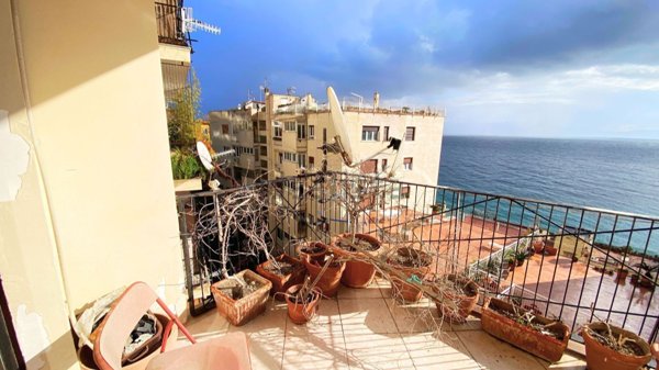 appartamento in vendita a Napoli in zona Posillipo