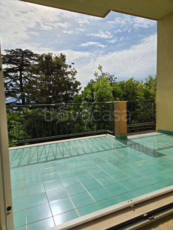 appartamento in vendita a Napoli in zona Posillipo