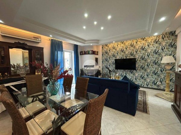 appartamento in vendita a Napoli in zona Barra