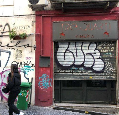negozio in vendita a Napoli