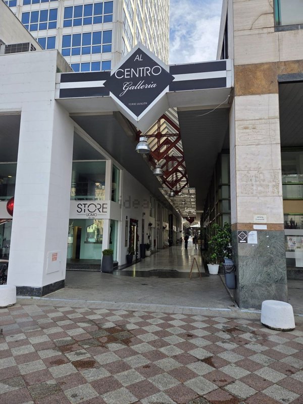ufficio in vendita a Napoli