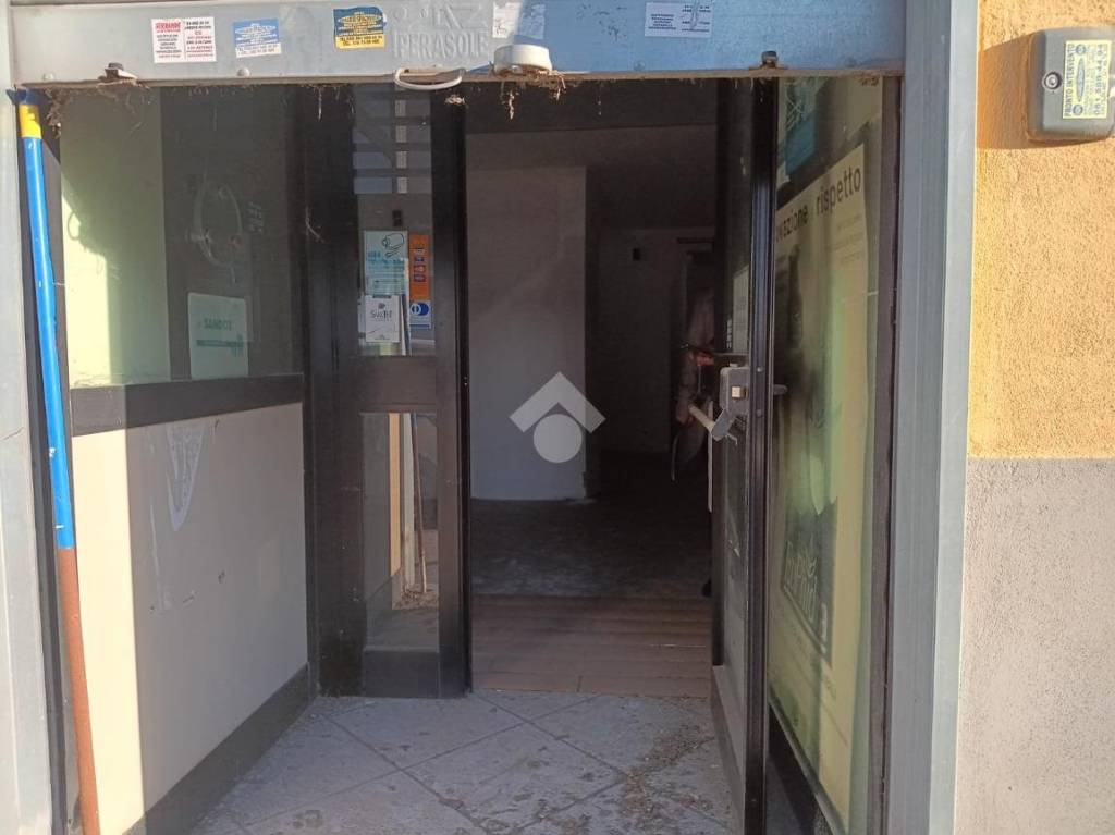 negozio in vendita a Napoli in zona Posillipo