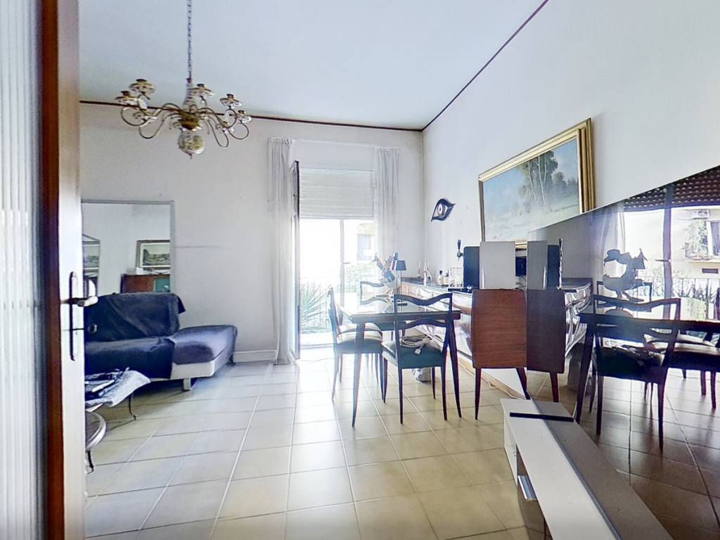 appartamento in vendita a Napoli in zona Arenella