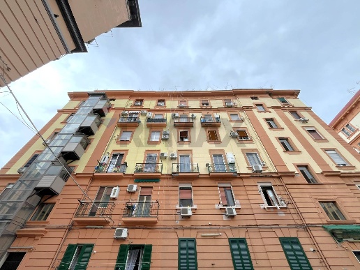 appartamento in vendita a Napoli in zona Poggioreale