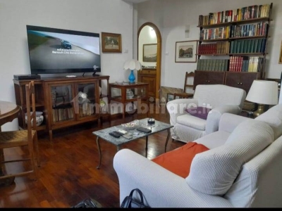 appartamento in vendita a Napoli in zona Posillipo