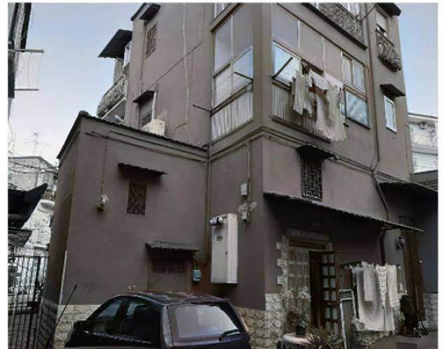 appartamento in vendita a Napoli in zona Barra