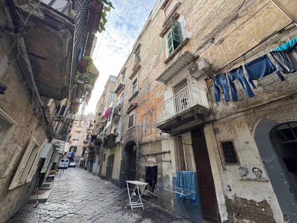 appartamento in vendita a Napoli