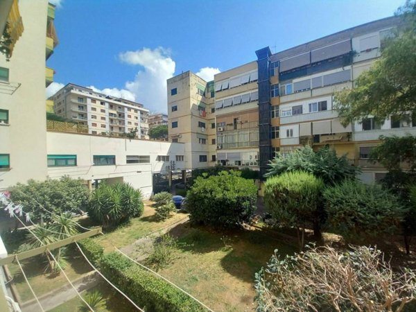 appartamento in vendita a Napoli in zona Fuorigrotta