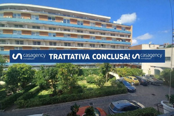 appartamento in vendita a Napoli in zona Fuorigrotta