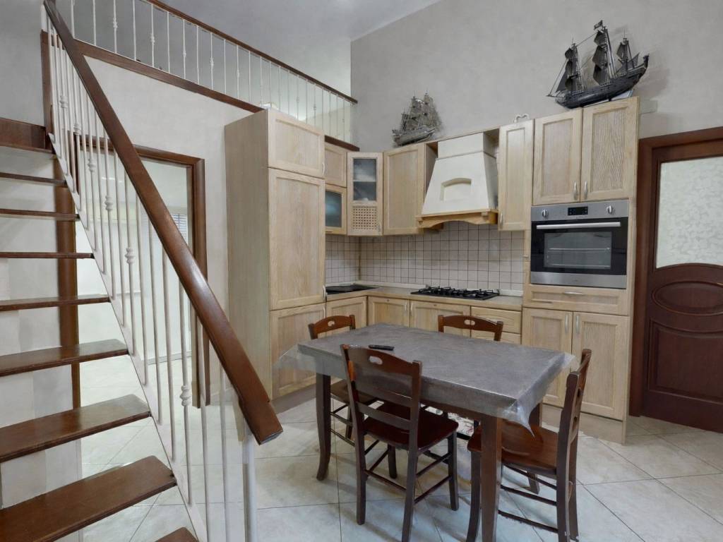 appartamento in vendita a Napoli